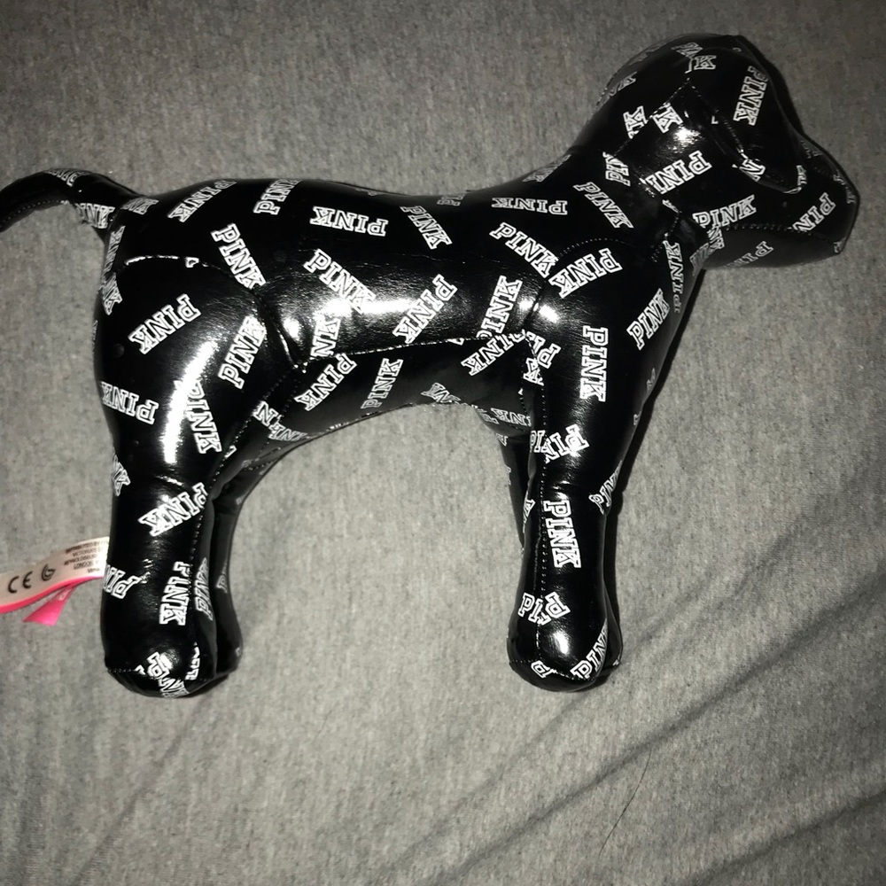 VS Pink dog medium